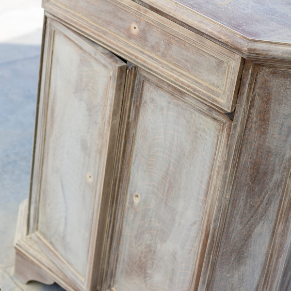 Transforming Old Furniture: Top Tips and Tools for the Job